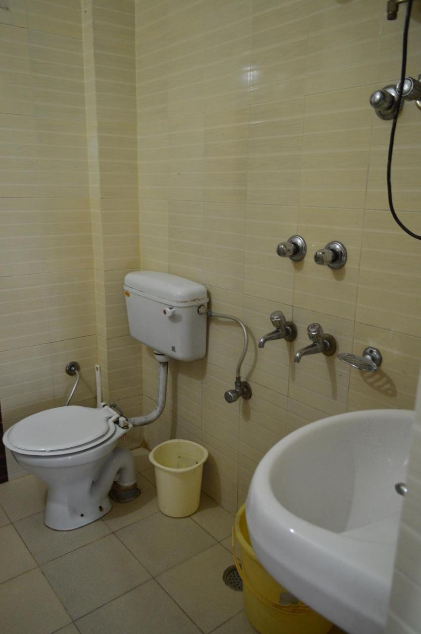 Dharamkot Inn Dharamshala Ngoại thất bức ảnh